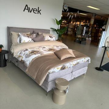 Avek Simmer Verstelbare Boxspring - 180x210cm beschikbaar voor biedingen