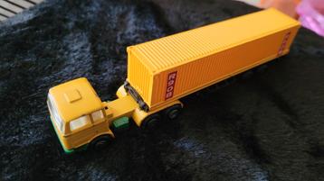 EFSI Mercedes vrachtwagen uit de jaren 80 beschikbaar voor biedingen