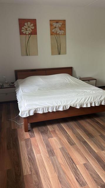 Tweepersoonsbed 180x200 cm