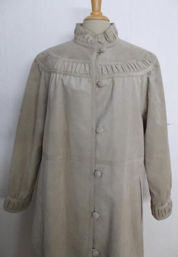 Mooie lichtbruine vintage/boho suede lange jas! L