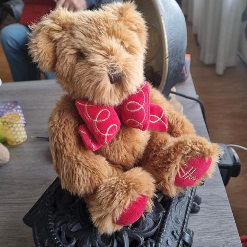 Harrods beer, Verzamelen, Beren en Cherished Teddies, Zo goed als nieuw, Stoffen beer, Overige merken, Ophalen of Verzenden