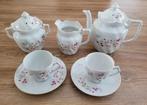 Oud, brocante antiek bloemetjes servies, Ophalen