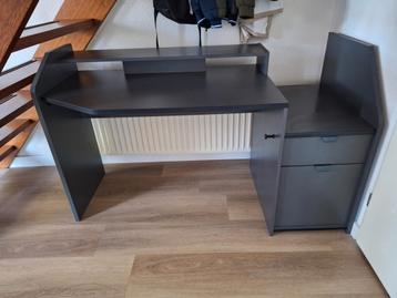 Gamebureau  beschikbaar voor biedingen