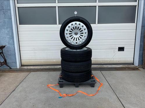 Mercedes Vito.  V - Klasse.  All - Season set. 225 - 55 - 17, Auto-onderdelen, Banden en Velgen, Banden en Velgen, All Season
