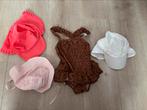 Badpak 86/92 en diverse petten, Meisje, H&M, Sport- of Zwemkleding, Ophalen of Verzenden
