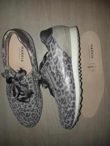 HASSIA leren comfort sneakers. NIEUWSTAAT. Maat 6 H. beschikbaar voor biedingen