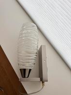 Design wandlamp met gratis lichtbron, Ophalen, Zo goed als nieuw