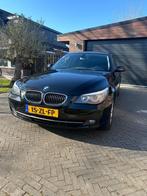 BMW 5-Serie 3.0 I 525 AUT Executive 2008 Zwart, Auto's, Achterwielaandrijving, Zwart, 2000 kg, 1505 kg