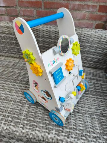 Nijntje Houten Loopwagen beschikbaar voor biedingen