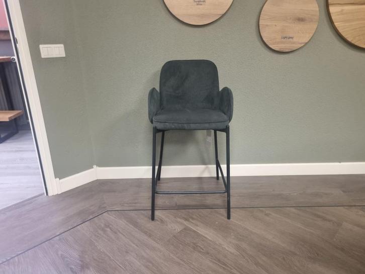 Luxe Cantilever Stoel - Nieuwstaat - Showroommodel - Groen, Huis en Inrichting, Stoelen, Nieuw, Eén, Kunststof, Overige kleuren