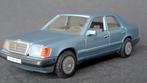 Mercedes Benz W124 Sedan 1:35 Cursor Pol, Verzenden, Zo goed als nieuw