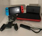 Nintendo Switch + Travel case, Spelcomputers en Games, Spelcomputers | Nintendo Switch, Ophalen of Verzenden, Gebruikt, Met 2 controllers