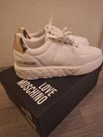 Love moshino sneakers, Wit, Nieuw, Sneakers of Gympen, Moschino