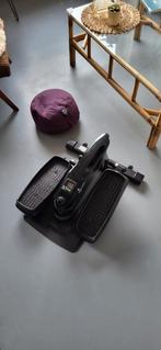 Tunturi Deskbike - Stoelfiets bureau of tv-/leesstoel/bank, Sport en Fitness, Fitnessapparatuur, Ophalen, Zo goed als nieuw