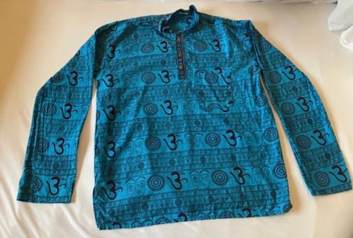 Spiritueel India shirt – lichtblauw – Ohm print – maat S, Kleding | Heren, Overhemden, Zo goed als nieuw, Halswijdte 38 (S) of kleiner