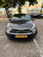 Kia Rio 1.2 I CVVT BUSINESSL. 5DRS AIRCO 2014 Grijs, Auto's, Kia, 1027 kg, 4 cilinders, Origineel Nederlands, Handgeschakeld