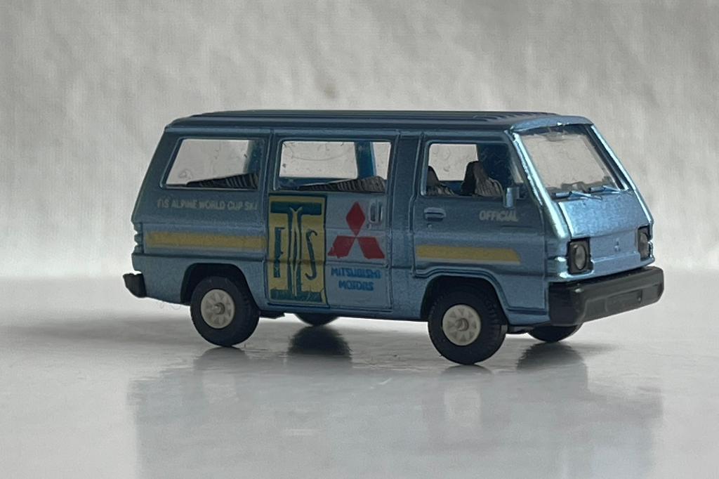 Rietze: Mitsubishi Motors, Hobby en Vrije tijd, Modelauto's | 1:87, Ophalen of Verzenden, Zo goed als nieuw, Auto, Rietze