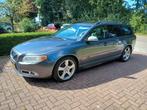 Volvo V70 2.4 D5 R-design, Auto's, Voorwielaandrijving, 1800 kg, 179 €/maand, V70