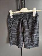 Leuke korte broek maat L, Kleding | Heren, Ophalen of Verzenden