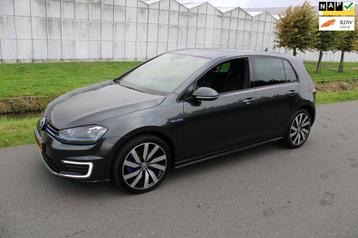 Volkswagen Golf 1.4 TSI GTE 5 Drs met Panoramadak beschikbaar voor biedingen