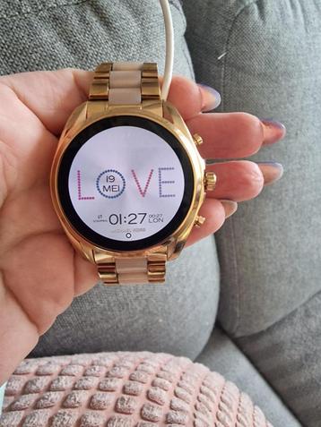 Michael Kors Smart Watch beschikbaar voor biedingen
