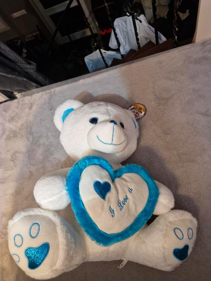 Teddybeer I Love You - Nieuw!, Kinderen en Baby's, Speelgoed | Knuffels en Pluche, Nieuw, Beer, Ophalen of Verzenden