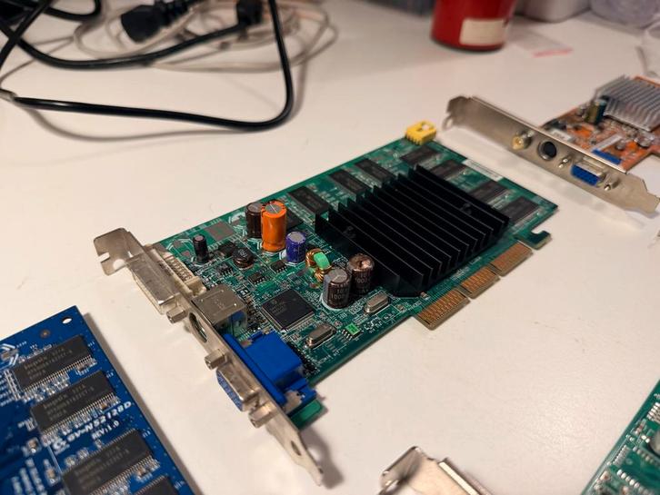 Set van 6 AGP Videokaarten - Vintage Grafische Kaarten, Computers en Software, Vintage Computers, Ophalen of Verzenden