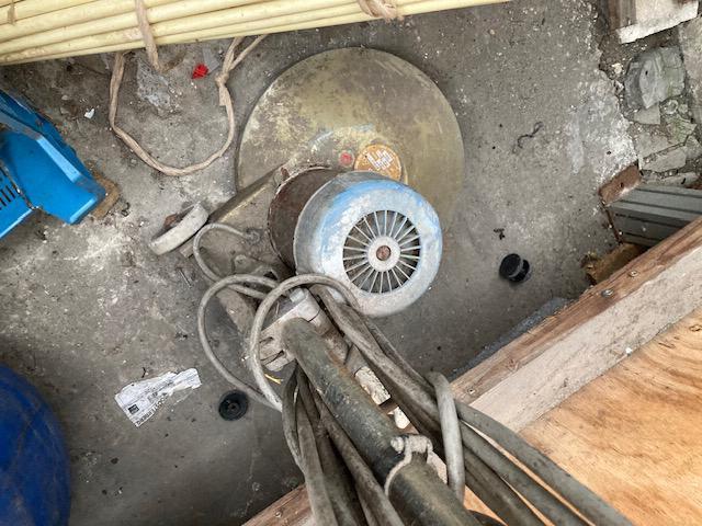 2 perfect werkende, zeer goed gebruikte boenmachines., Huis en Inrichting, Schoonmaakartikelen, Ophalen