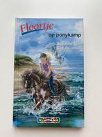 Floortje op ponykamp - Suzanne Buis, Ophalen of Verzenden, Zo goed als nieuw, Suzanne Buis, Fictie algemeen