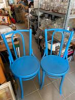 2 blauw geschilderde thonet stoeltjes, Ophalen, Zo goed als nieuw, Blauw, Twee