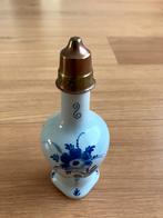 Antiek / Vintage Delfts Blauw Parfumflesje Schoonhoven, Ophalen of Verzenden, Gebruikt, Miniatuur, Gevuld