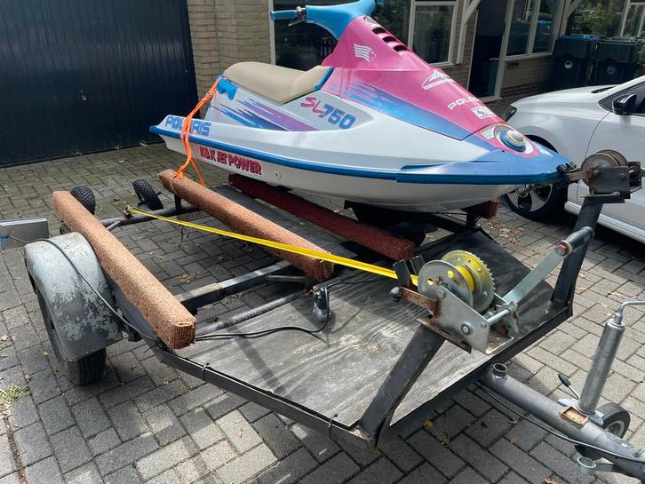 Waterscooter + trailer, Watersport en Boten, Bootonderdelen, Zo goed als nieuw, Overige typen, Motorboot, Ophalen of Verzenden