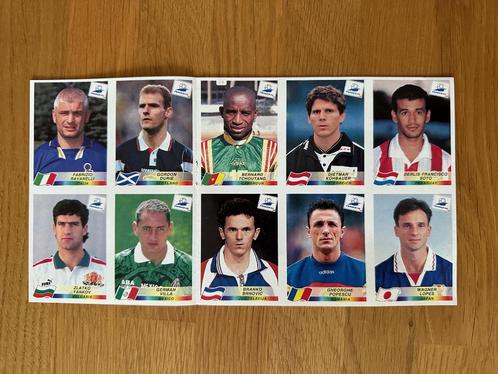 Vel met 10 Panini voetbalstickers France 98, Verzamelen, Sportartikelen en Voetbal, Poster, Plaatje of Sticker, Buitenlandse clubs