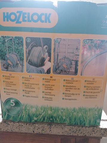 Te koop tuinslanghaspel Hozelock Splinternieuw!!!  beschikbaar voor biedingen