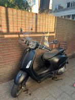 Top staat Vespa Primavera 2021 - Mat Zwart - blauw kenteken, Fietsen en Brommers, Scooters | Vespa, Ophalen, Overige modellen