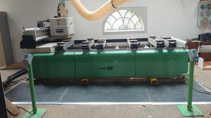 CNC Biesse rover 20, Zakelijke goederen, Machines en Bouw | Houtbewerking, Ophalen
