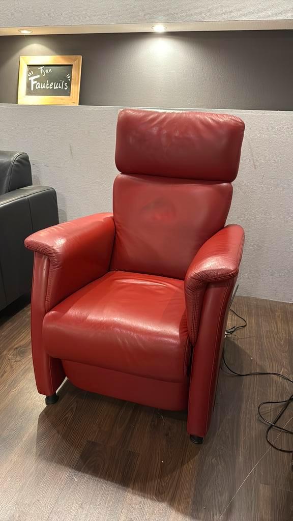 Prominent Relax Sta op fauteuil, Huis en Inrichting, Fauteuils, Zo goed als nieuw, Leer, 50 tot 75 cm, 75 tot 100 cm, Ophalen