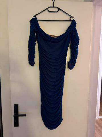 Kleding beschikbaar voor biedingen