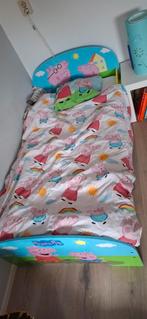 Peppa Pig Kinderbed compleet (matras/hoezen enz) okt 2024, Kinderen en Baby's, Kinderkamer | Bedden, Ophalen, Zo goed als nieuw