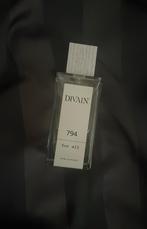 Divain 794 (lijkt op Gentle Fluidity Gold), Sieraden, Tassen en Uiterlijk, Uiterlijk | Parfum, Verzenden, Zo goed als nieuw