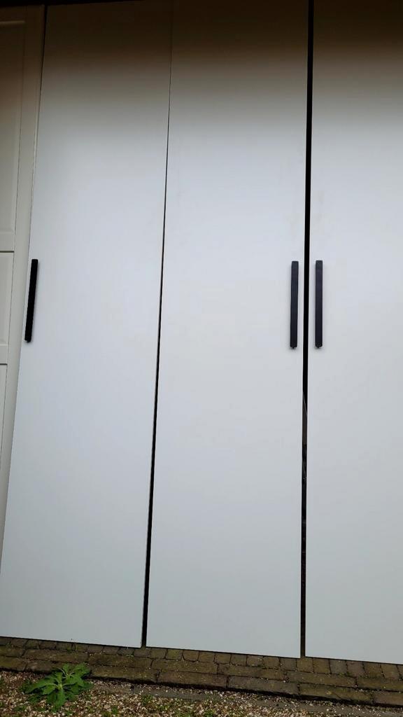 IKEA PAX 4 deuren wit, Huis en Inrichting, Kasten | Kledingkasten, 200 cm of meer, 50 tot 100 cm, Ophalen