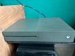 Xbox One S: 1TB Military Green Edition, Spelcomputers en Games, Ophalen of Verzenden, Zo goed als nieuw, 1 TB, Met 1 controller