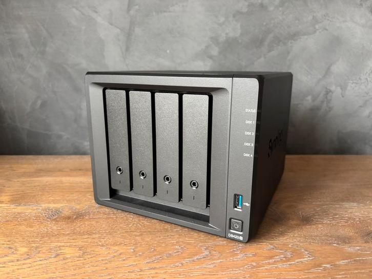 Synology DS423+ met 4 x 4TB Western Digital Harde Schijf, Computers en Software, NAS, Zo goed als nieuw, Ophalen of Verzenden