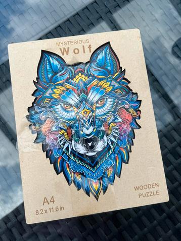 Wooden Jigsaw Puzzle Mysterious Wolf beschikbaar voor biedingen