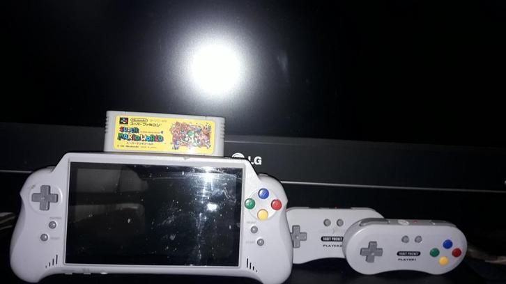 Retroad S Plus 16bit SFC/SNES Pocket (LCD Defect), Spelcomputers en Games, Spelcomputers | Overige, Ophalen