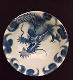 Antieke japanse delfsblau drakenmotief kom, Antiek en Kunst, Ophalen of Verzenden