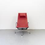 1 Vitra Eames Ea 124 Lounge Chair Rood Leer Chroom, Ophalen of Verzenden, Zo goed als nieuw, Metaal