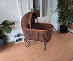 Prachtige kwaliteits rotan wieg incl. matras,laken/dek,omran, Ophalen, Zo goed als nieuw, Wieg