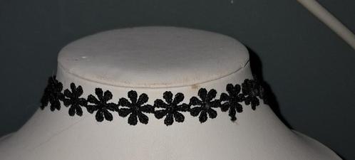 Mooie nieuwe smalle Gothic ketting / choker, Sieraden, Tassen en Uiterlijk, Kettingen, Nieuw, Overige materialen, Verstelbaar