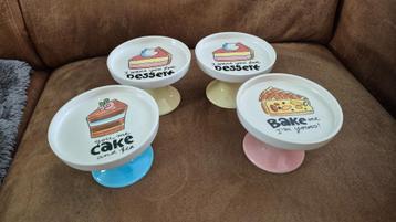 4x Blond Amsterdam mini cake plateau's  beschikbaar voor biedingen